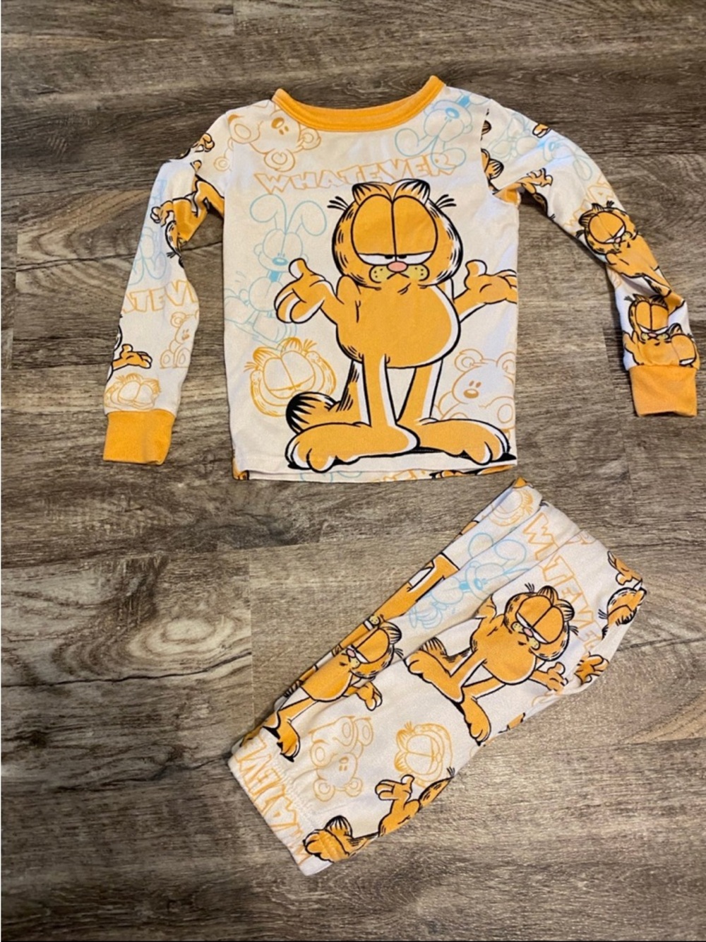 Garfield Size 6 Pajamas BRAND NEW WITHOUT TAGS!!